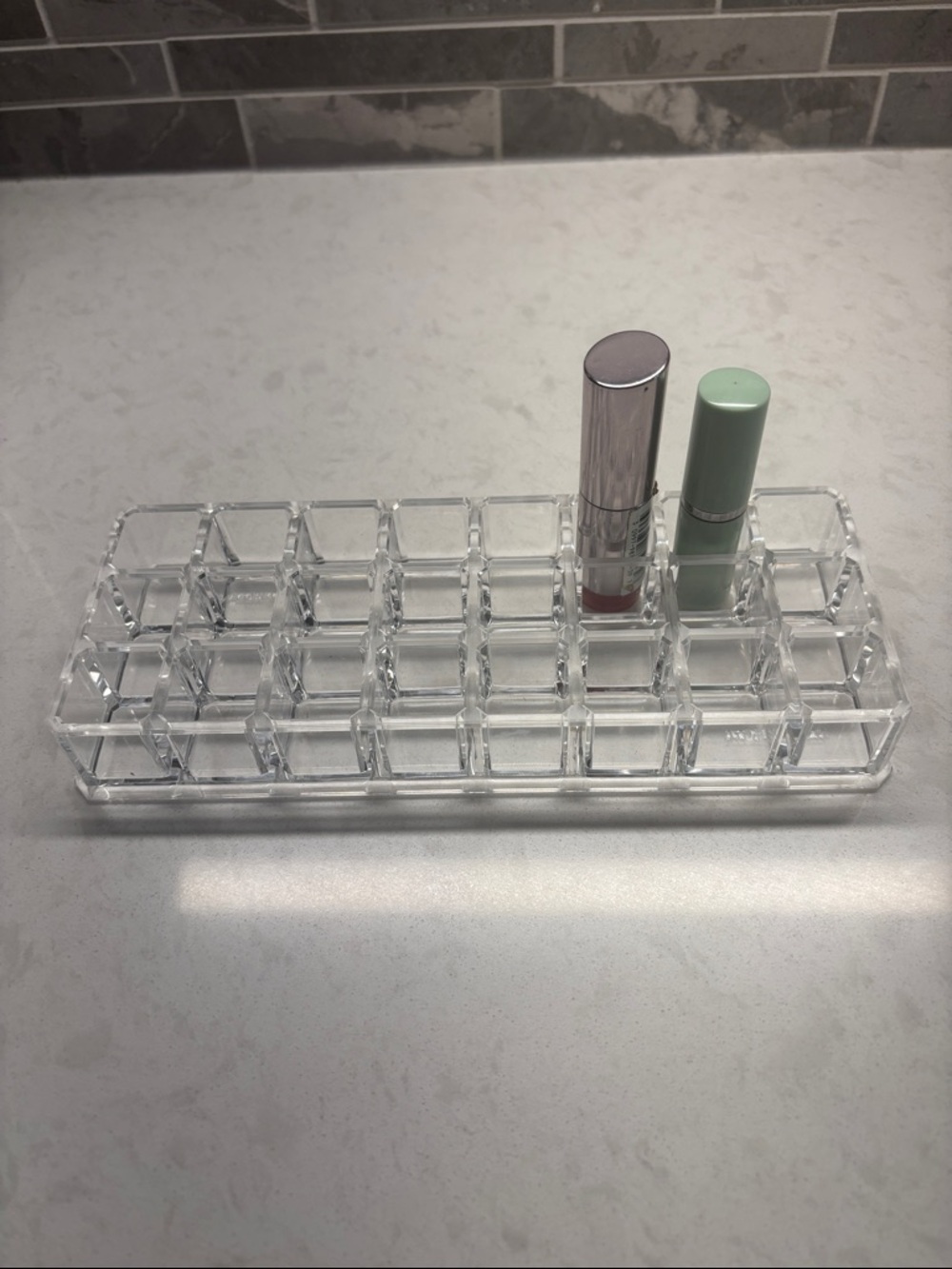 New acrylic 32 lipstick 💄 holder